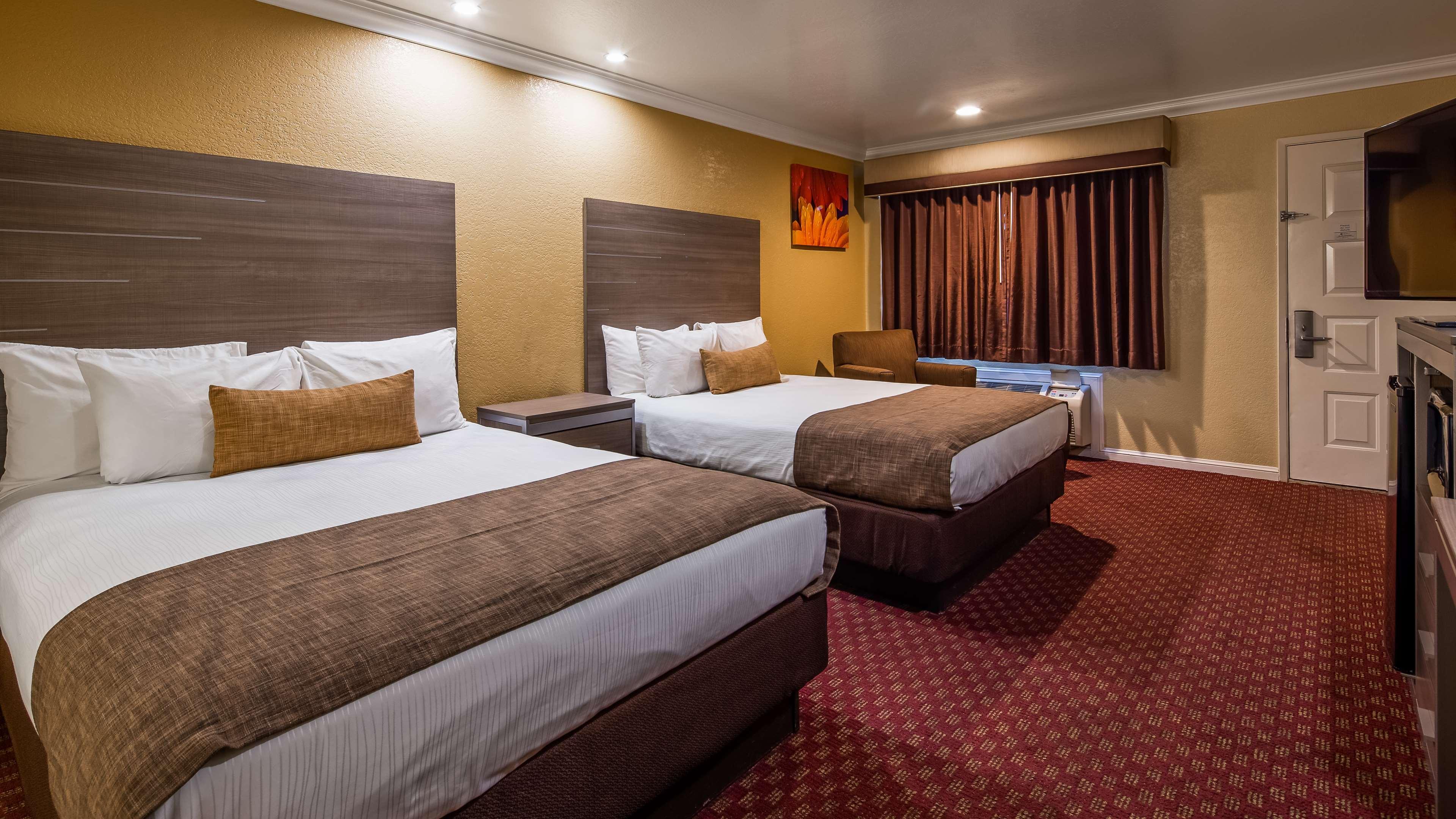 Best Western Hanford Inn Экстерьер фото