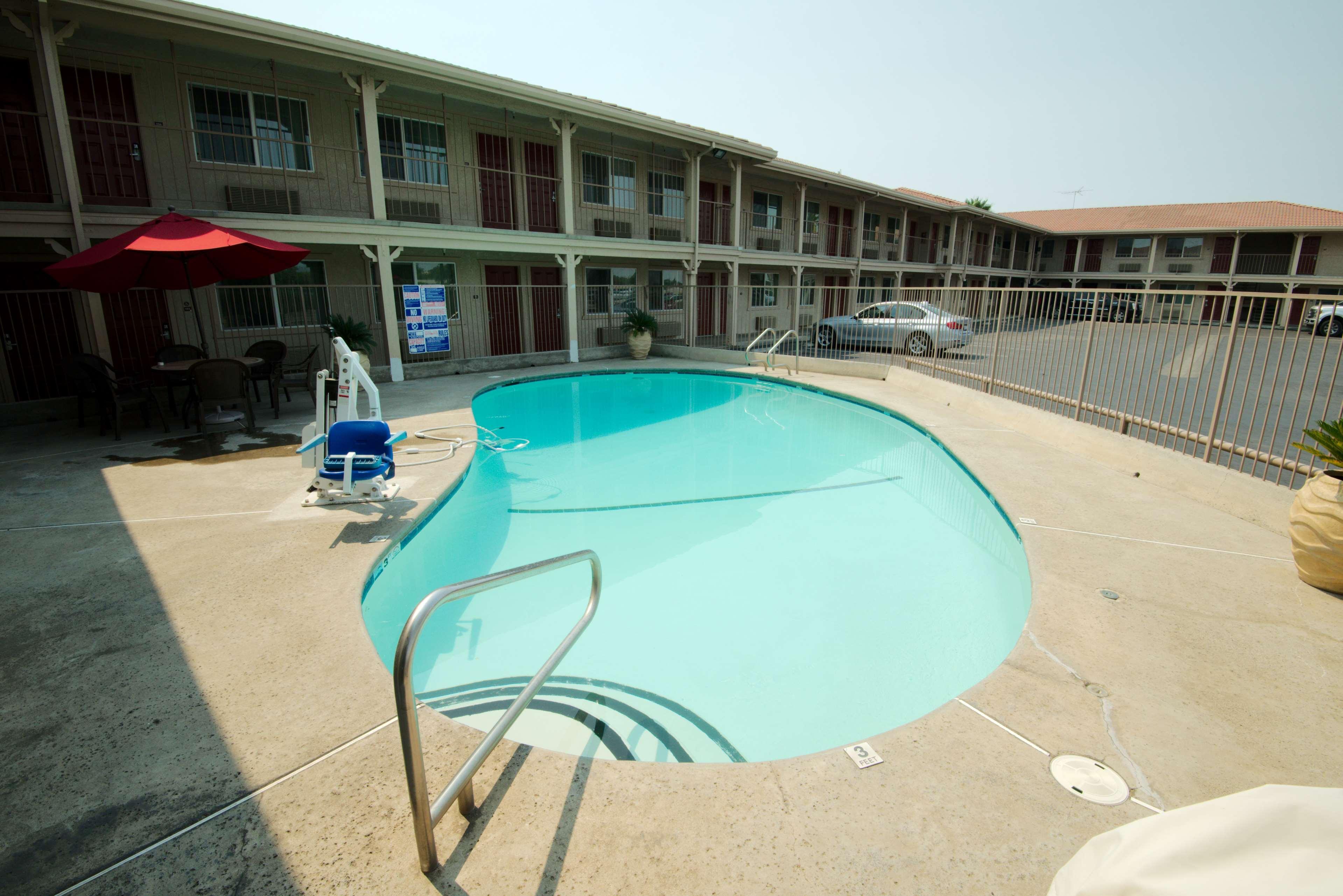 Best Western Hanford Inn Экстерьер фото