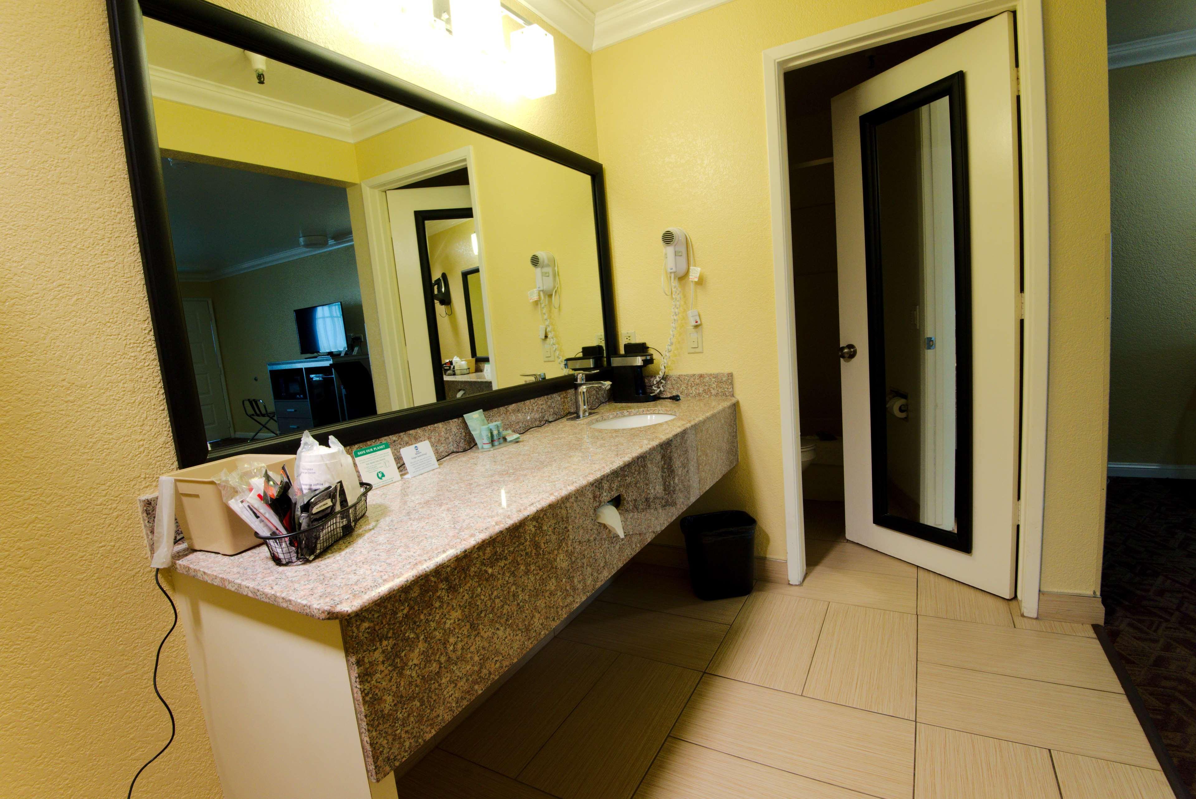 Best Western Hanford Inn Экстерьер фото