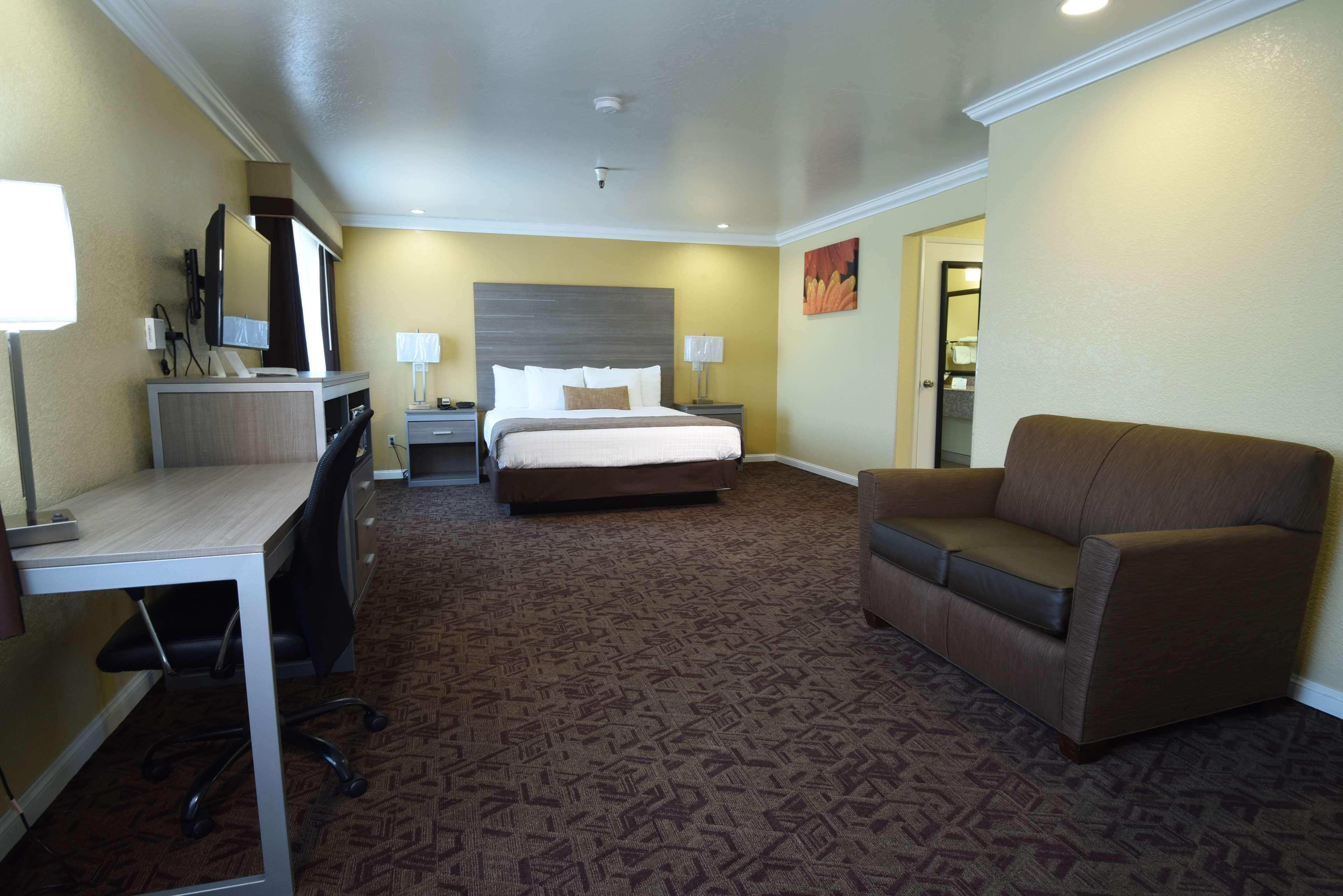 Best Western Hanford Inn Экстерьер фото