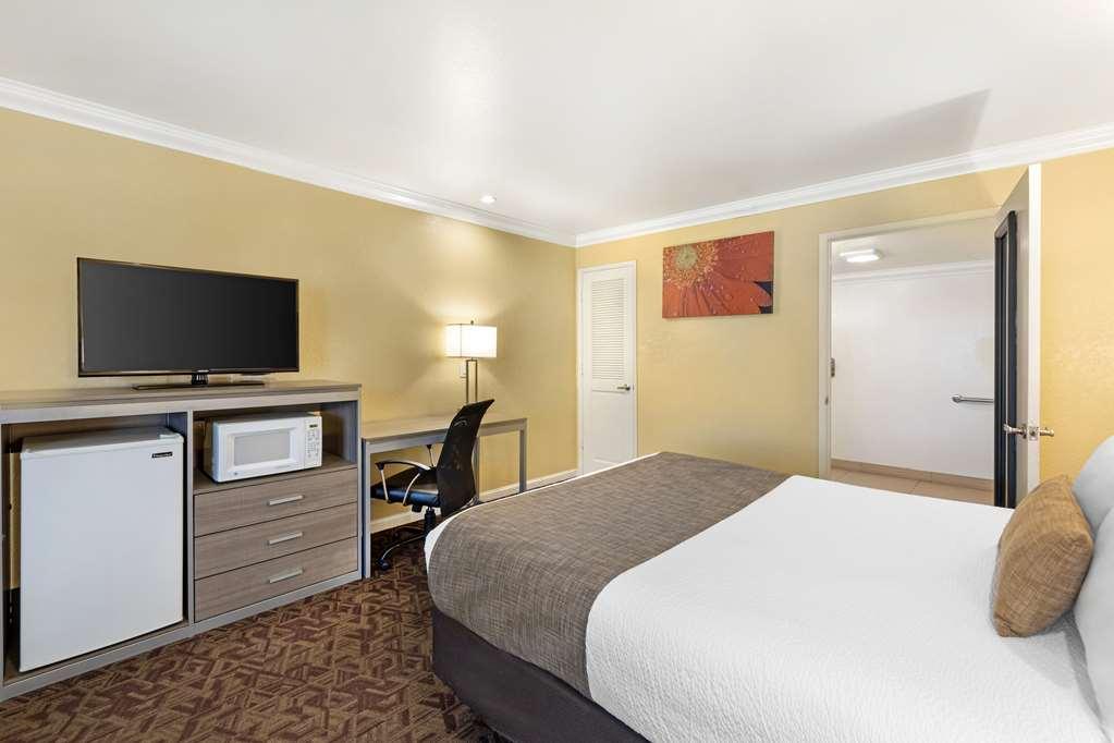 Best Western Hanford Inn Номер фото