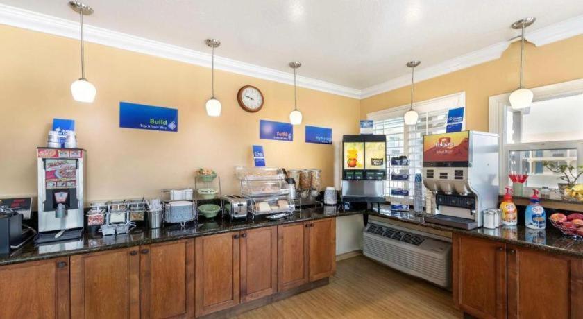 Best Western Hanford Inn Экстерьер фото